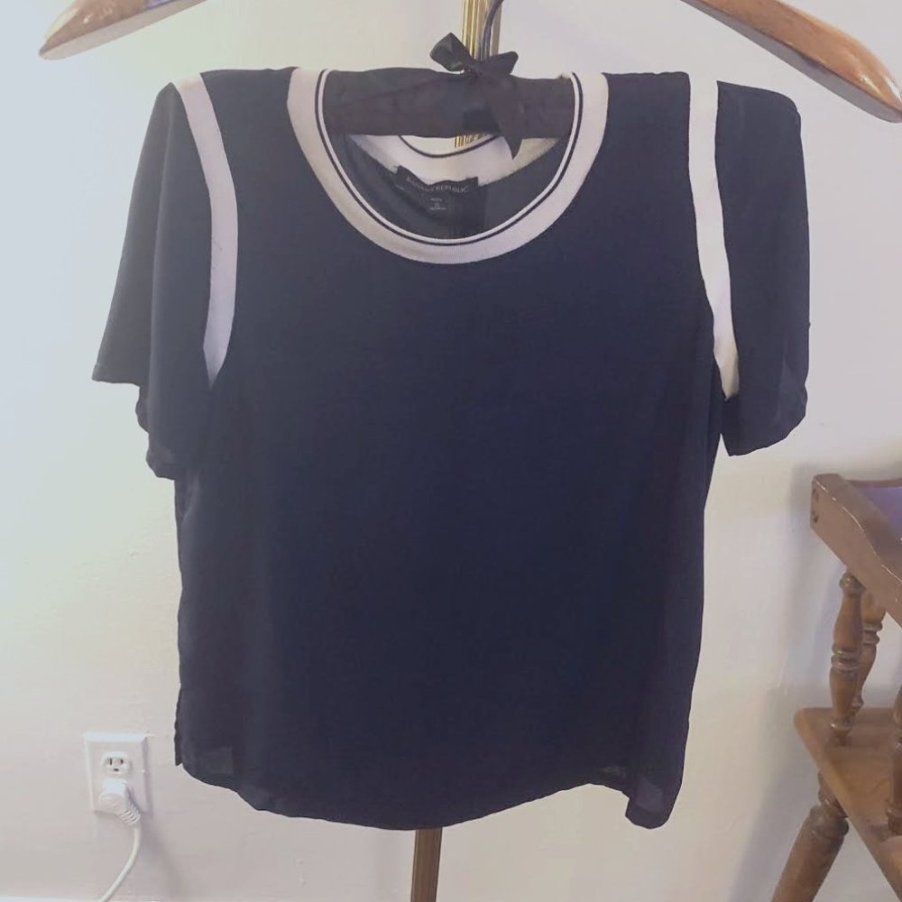 Banana Republic navy and white blouse